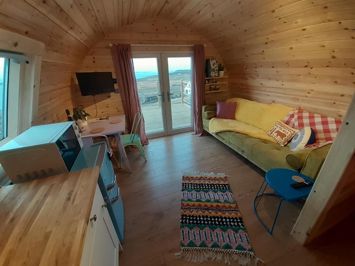 The Sleepy Crofter Glamping - Achiltibuie Hotel Exterior photo
